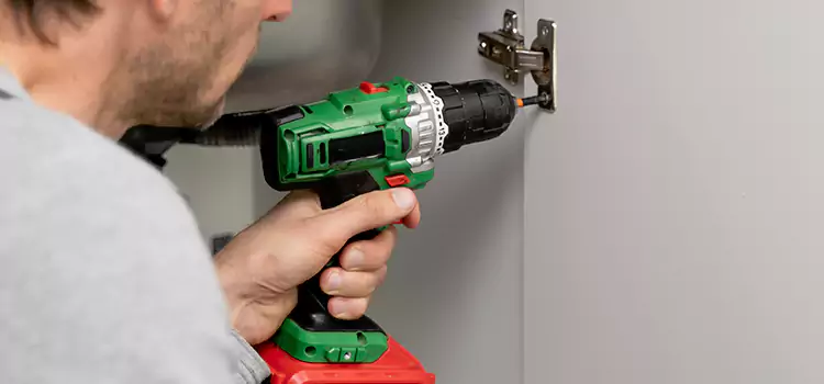 Commercial Door Hinge Repair Strongsville
