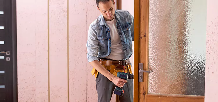 Door Glass Replacement Strongsville